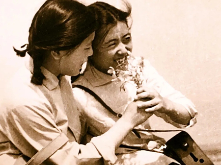 我与发小.jpg