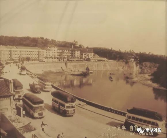 下载 (28).jpg