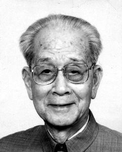 文革前曾担任中共中央华北局第一书记，彭真被撤销中共北京市委第一书记后，又兼任一段这个职务的李雪蜂。