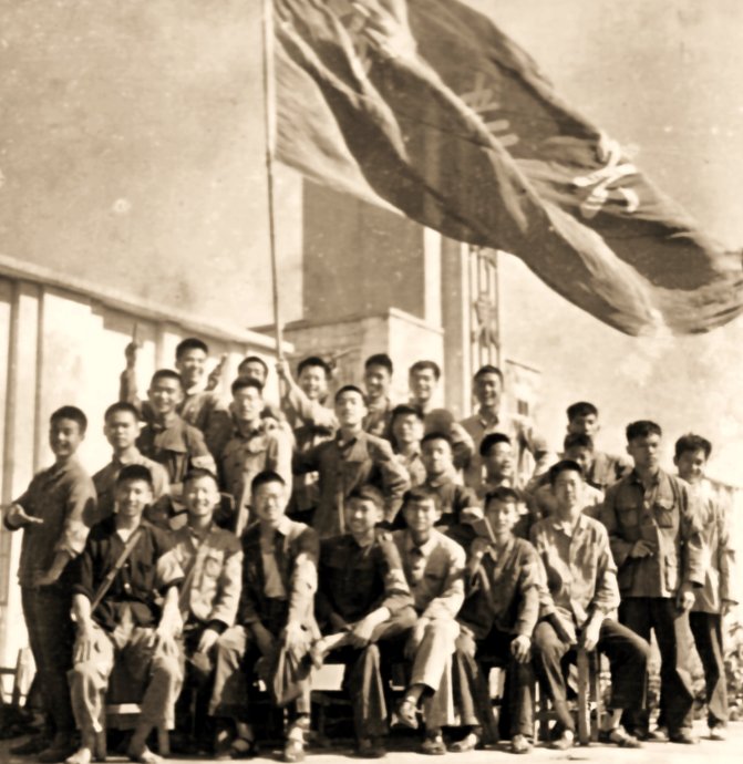 648e221fg89975cd57ee2&690.jpg
